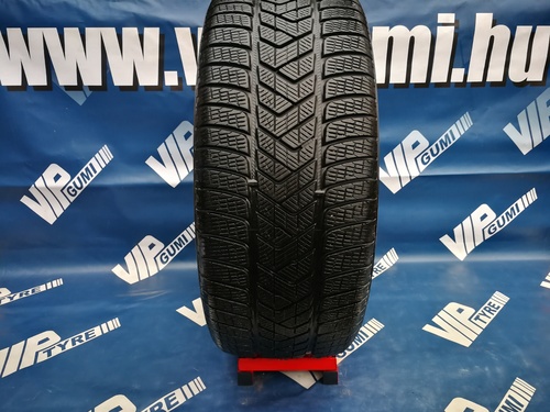 255/45R20 Pirelli Scorpion Winter DOT3715