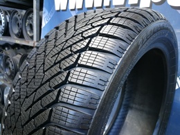 225/45R17 Pirelli Cinturato Winter 2 94VXL Új! DOT3224 1db-os!
