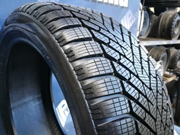 225/45R17 Pirelli Cinturato Winter 2 94VXL Új! DOT3224 1db-os!