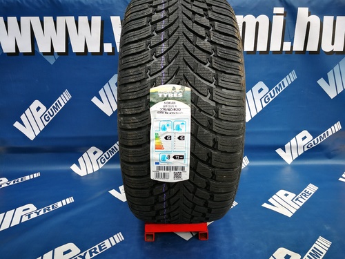 275/40R20 Nokian WR SUV 4 106V XL