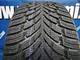 275/40R20 Nokian WR SUV 4 106V XL
