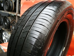 195/65R15 Goodyear EfficientGrip Performance DOT4018 1db-os!