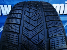 225/55R18 Pirelli Winter SottoZero 3