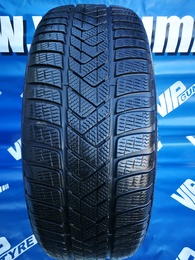 225/55R18 Pirelli Winter SottoZero 3