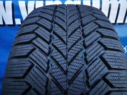 235/60R18 Giti Winter W1 SUV 106V Új! DOT2620