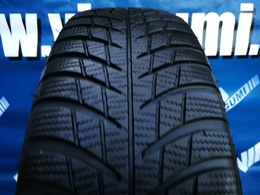 215/65R17 Bridgestone Blizzak LM001