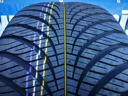 255/55R18 Goodyear Vector 4 Seasons SUV GEN-2 FR  Új! DOT4618