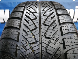 255/60R18 Goodyear UltraGrip 8 Performance FR AO Újszerű!