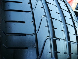 295/40R20 Pirelli PZero FR N0 DOT1319 1db-os!