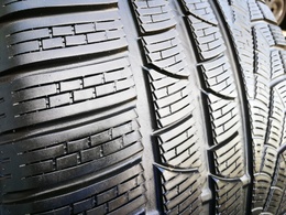 295/35R19 Pirelli W240 SottoZero SII. NO FR DOT3015