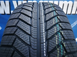225/55R18 Point S Winter S XL FR 102V