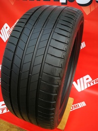 245/40R19 Bridgestone Turanza T005 FR -I- DOT1622