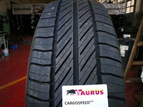 215/70R15C Taurus Cargospeed EVO 109/107S