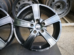 BMW 3 / 5 MOMO alufelni 17X7J, 5X120X79.6, ET30. KBA48865