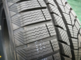 225/55R16 Sailun Ice Blazer Alpine EVO1 XL 99V