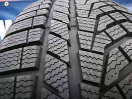 225/55R16 Sailun Ice Blazer Alpine EVO1 XL 99V