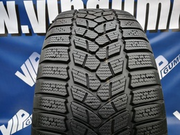 205/55R17 Firestone Winterhawk 3 XL 95V