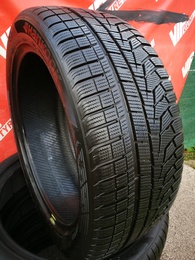 255/45R20 Hankook Winter Icept Evo2 W320A SUV FR