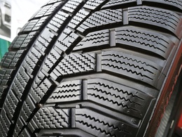 255/45R20 Hankook Winter Icept Evo2 W320A SUV FR