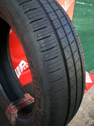 175/65R17 Goodyear EfficientGrip Performance 2 (B) DOT0323