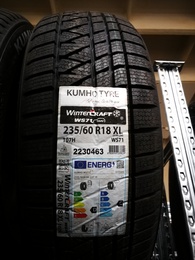 235/60R18 Kumho Wintercraft WS71 SUV 107HXL Új! DOT2721