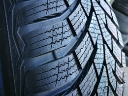 205/55R16 Continental WinterContact TS870 91T Új