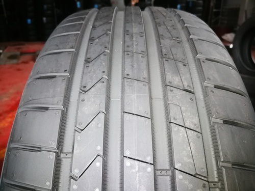 215/55R16 Hankook Ventus Prime4 K135 93V