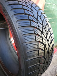 215/45R18 Toyo Observe S944 DOT2023 1db-os!