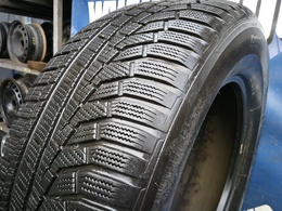 265/60R18 Hankook Winter Icept Evo2 W320A SUV  Dot:3219
