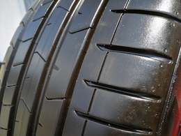245/45R21 Pirelli PZero PZ4 FR XL J LR PNCS DOT1918