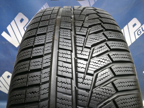 215/55R17 Hankook Winter Icept Evo2 W320 FR XL DOT2817