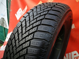185/65R15 Yokohama BluEarth Winter V906 1db-os