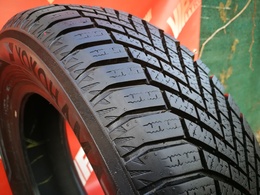 185/65R15 Yokohama BluEarth Winter V906 1db-os