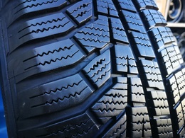 215/45R18 Hankook Winter I*cept evo2 W320 FR 1db-os! DOT4017