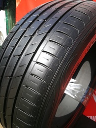 235/50R18 Nexen Nfera SU1 FR XL DOT4520