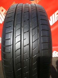 235/50R18 Nexen Nfera SU1 FR XL DOT4520