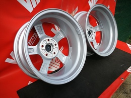 Ford Puma alufelni új 16X6.5J, 5X108X63.4, ET45.  L1TC-BA8510