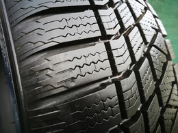 225/65R17 Kumho WinterCraft WS71 SUV DOT3118