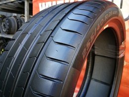 255/40R21 Pirelli PZero PZ4 KS FR XL PNCS VOL DOT4323