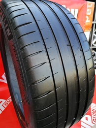 235/45R19 Michelin Pilot Sport 4 FR XL DOT4317