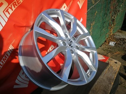 Audi Q7, Touareg, Cayenne alufelni 21X9.5J, 5X130X71.6, ET52 MAK