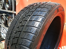 225/45R18 Taurus Winter 601 XL DOT2817 1db-os!  -A-