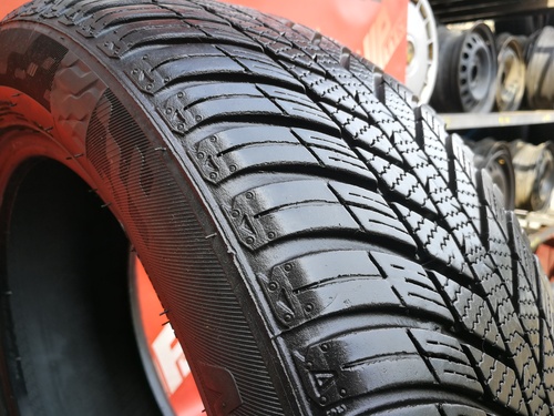 205/55R16 Nexen Nblue 4Season All-Weather XL DOT2824 1db-os!