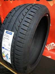 235/40R19 Sebring Ultra High Performance XL