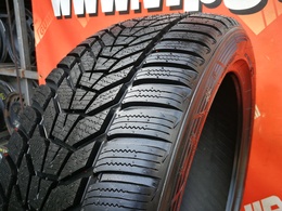 225/45R19 Hankook Winter Icept Evo3 W330 FR XL Új! DOT2623 1db-o