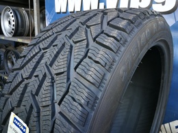 275/40R20 Sebring Snow SUV XL