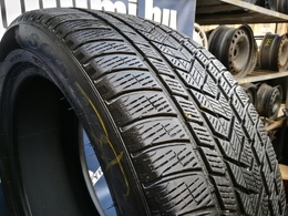 285/45R21 Pirelli Scorpion Winter FR * RSC DOT2822 1db-os!