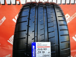 255/45R19 Michelin Pilot Super Sport N0 Új! DOT0821