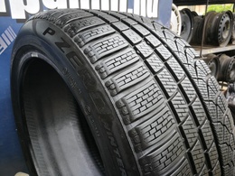 285/40R20 Pirelli PZero Winter FR XL Elect NF0 DOT4820 1db-os!