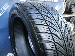 245/45R18 Goodyear UltraGrip 8 Performance FR XL MOE * RSC 1db-o